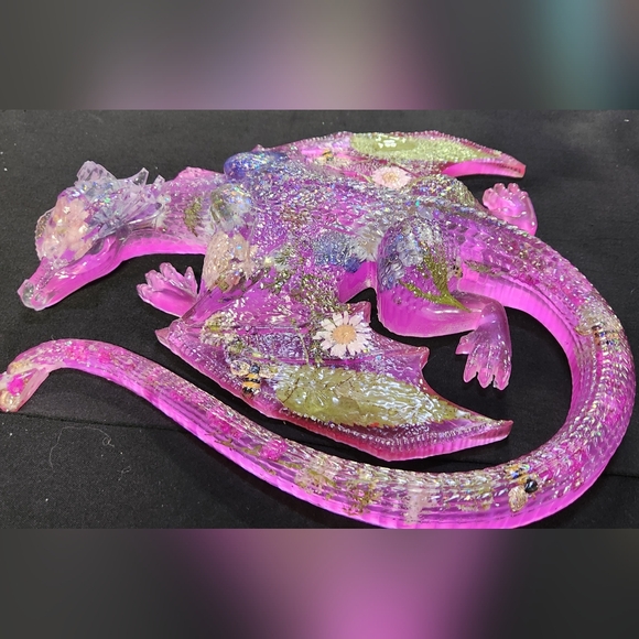 Pink dragon - Picture 2 of 4